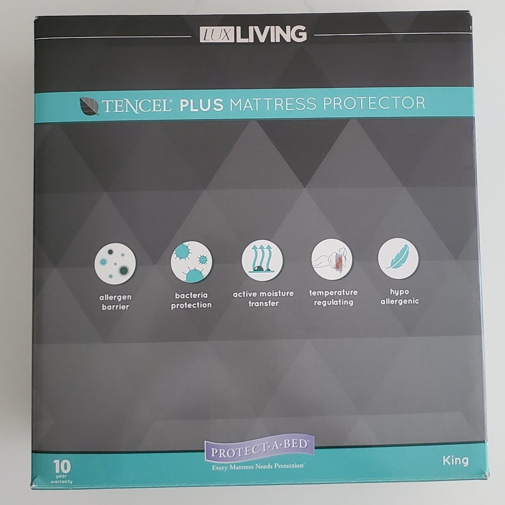 Protect-A-Bed Lux Living TENCEL Plus King Size Mattress Protector | GUC | White